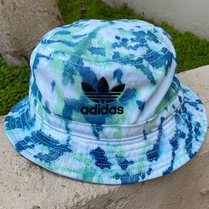 Tie dye Adidas bucket hat